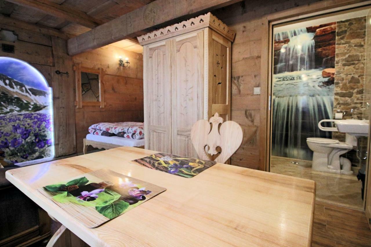 Goralski Domek Walus Zakopane - Scisle Centrum - Jedyny Domek Na Krupowkach Buitenkant foto